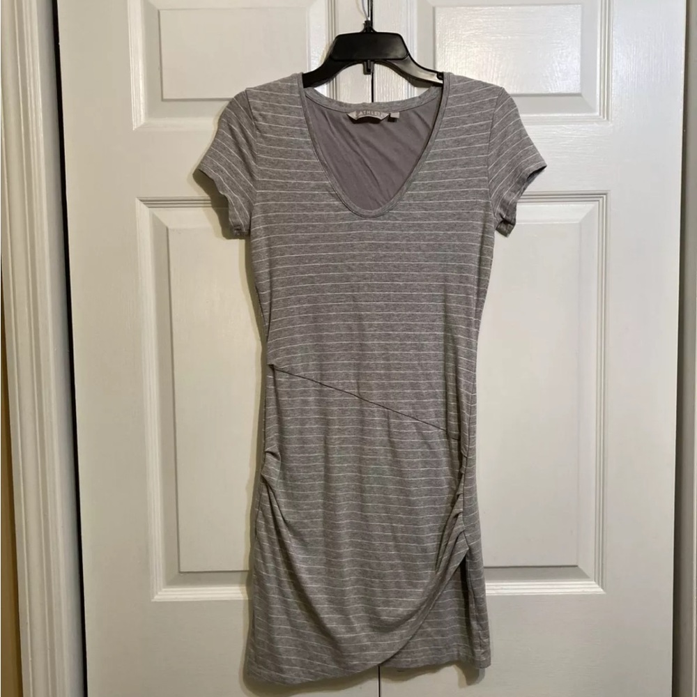 ATHLETA Gray White Ruched Tee T-Shirt Dress Size S Small Fitted